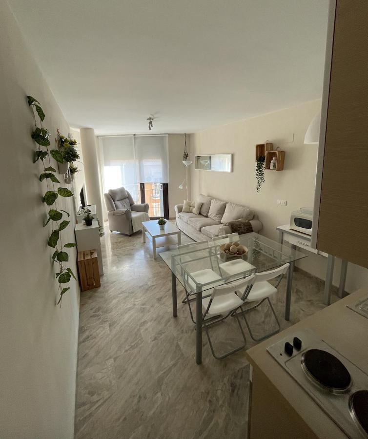 Luminoso Y Coqueto Apartamento En Málaga Kültér fotó
